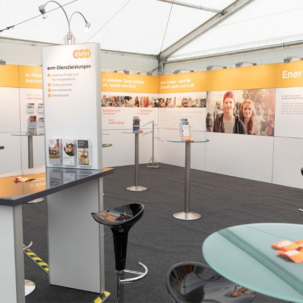 evm Stand auf der Messe RheinlandBAU & Energie
