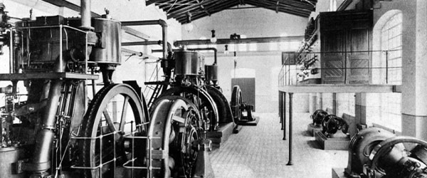 Altes schwarz-wei&szlig; Foto des Elektrizit&auml;tswerks in der Koblenzer Sch&uuml;tzenstra&szlig;e