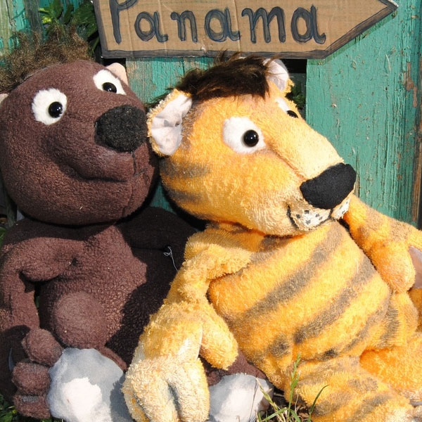 Puppentheaterpuppen Bär und Tiger