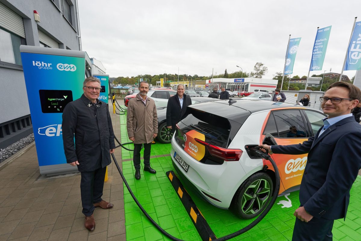 Schnellste Station eröffnet: Wo Laden nur 15 Minuten dauert