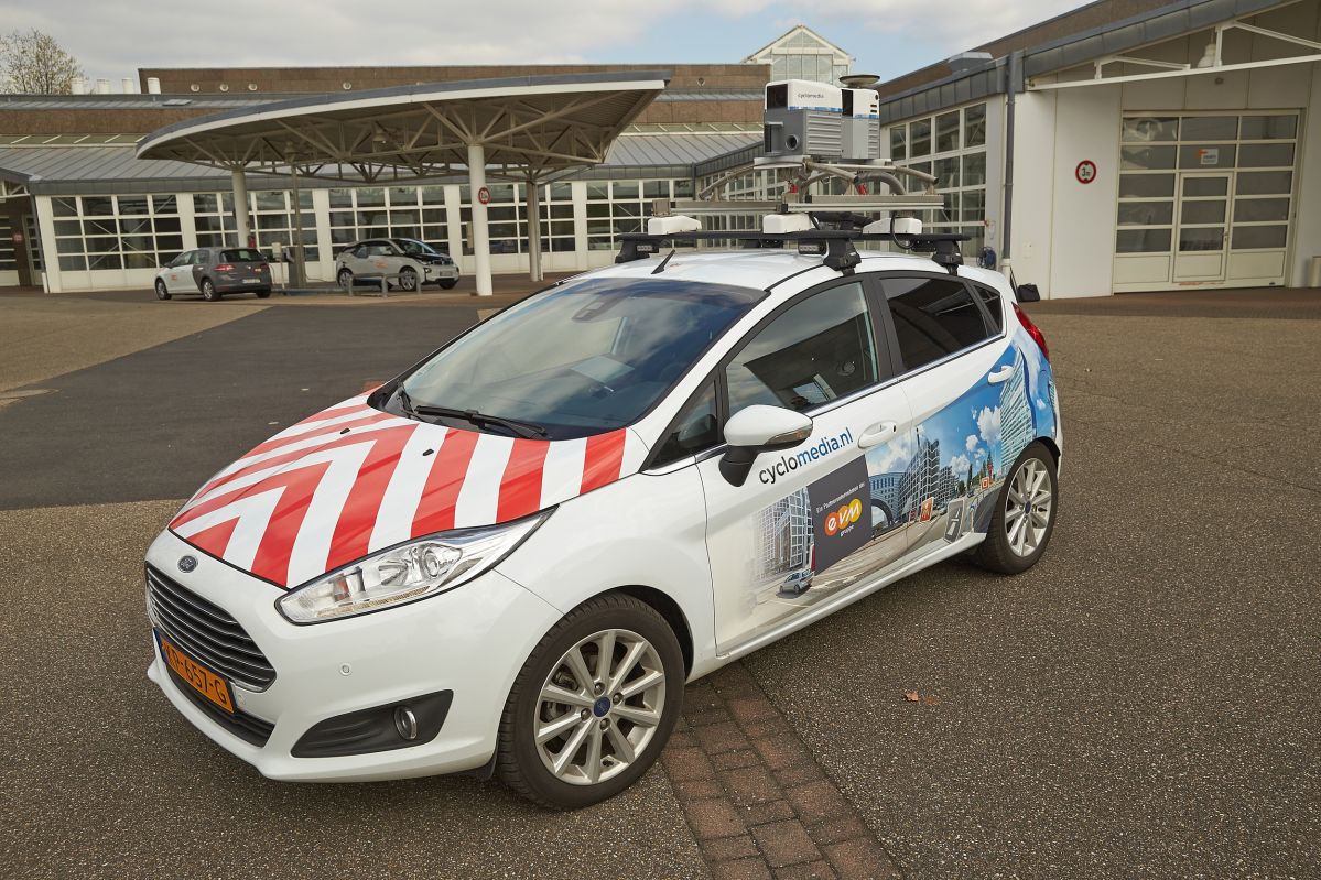 EVM stellt 360-Grad-Kamerafahrzeug vor EVM stellt 360-Grad-Kamerafahrzeug vor