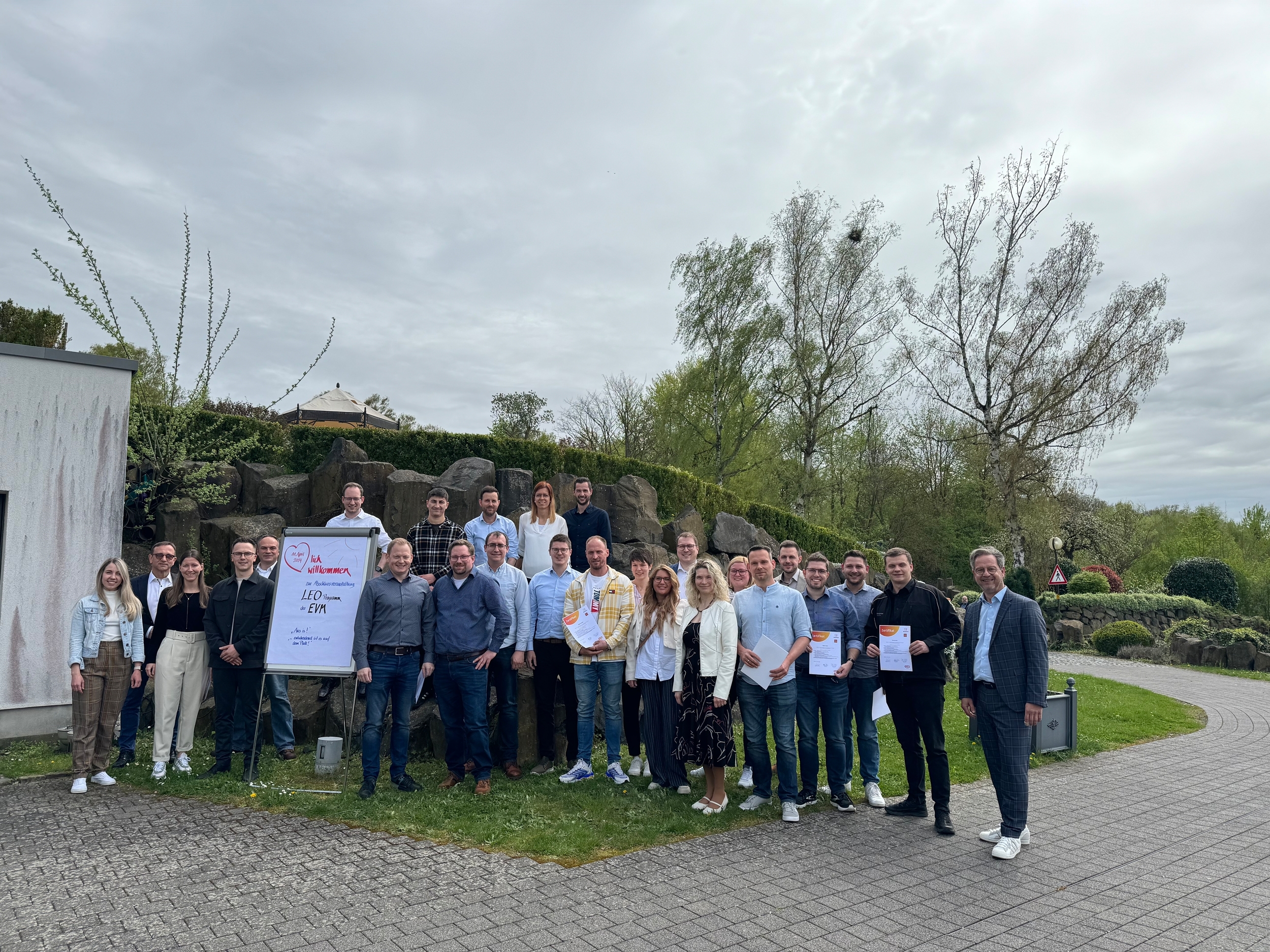 Gruppe des Abschlusses der Weiterbildungsmaßnahmen bei der evm