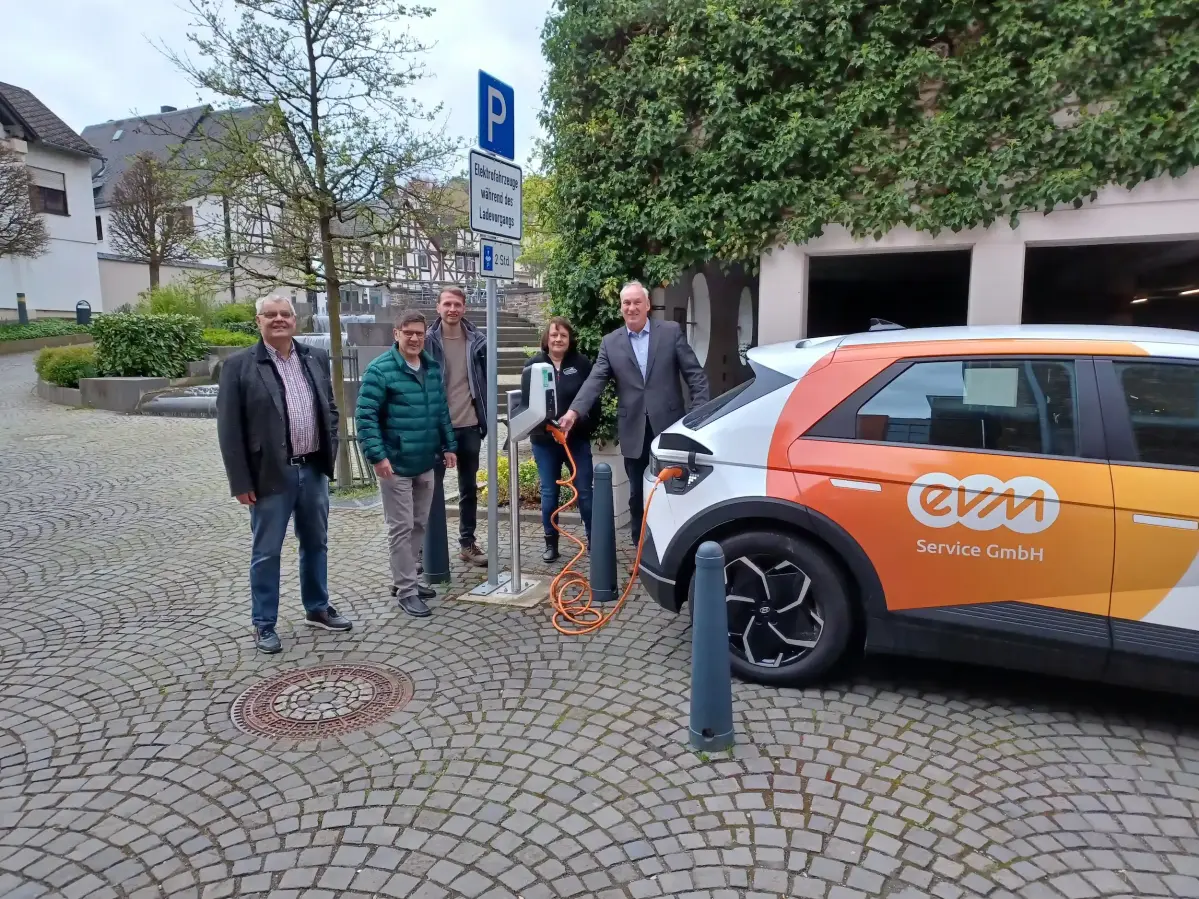 Wallbox Ladesäule in Vallender