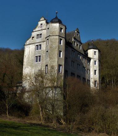 Schweppenburg bei Brohl-Lützing Schweppenburg bei Brohl-Lützing