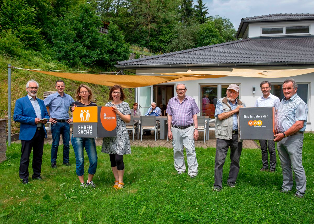 Spendenübergabe aus evm-Ehrensache