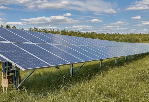 Solarpark Görgeshausen Solarpanele im Solarpark Görgeshausen