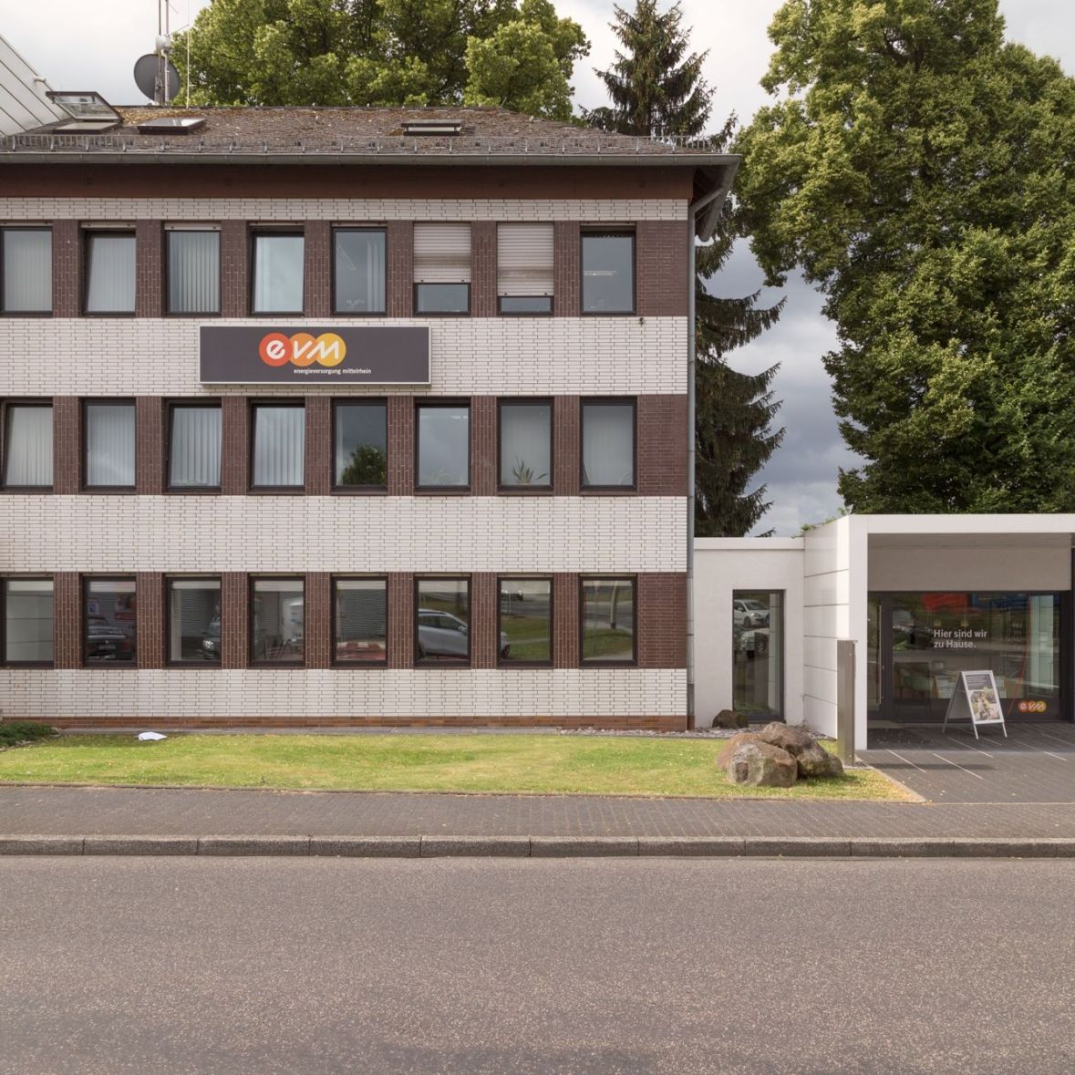evm-Kundenzentrum Höhr-Grenzhausen, Ansicht von außen