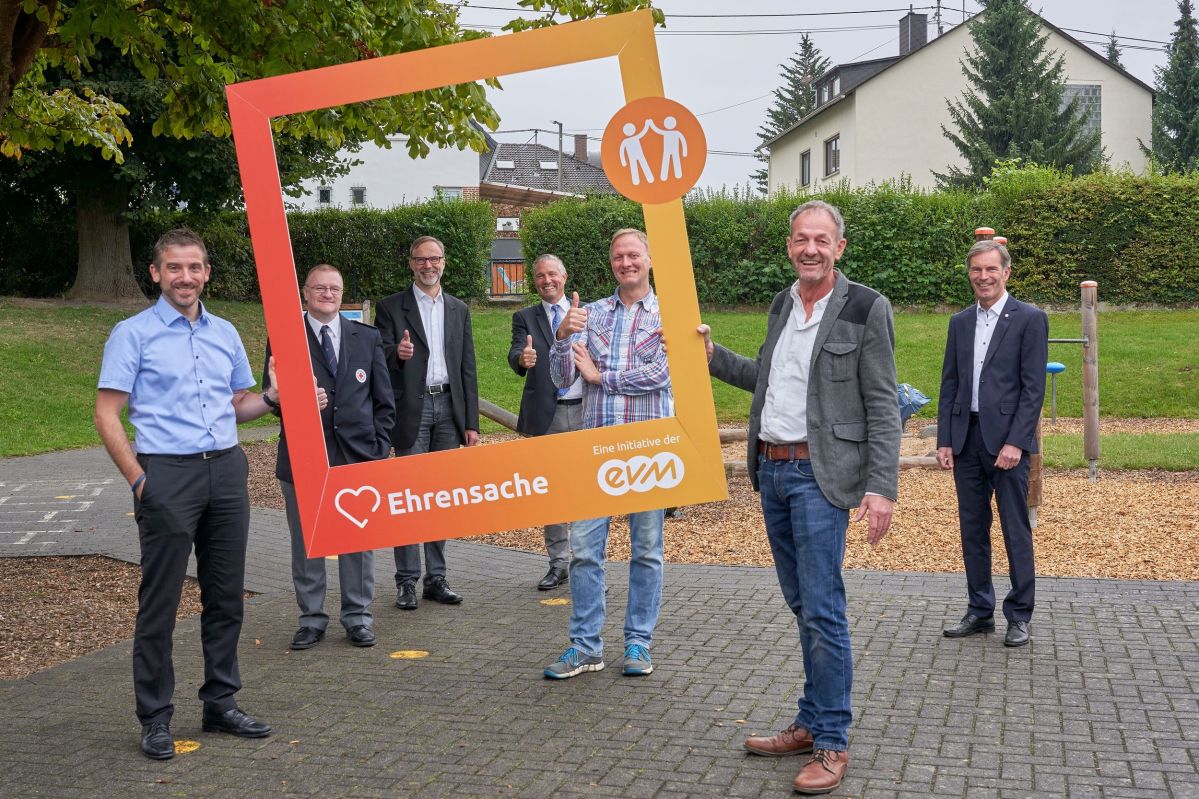 2000 Euro aus dem Spendenprogramm „evm-Ehrensache“ bereichern das „Leben im Dorf“ in der Verbandsgemeinde Wallmerod