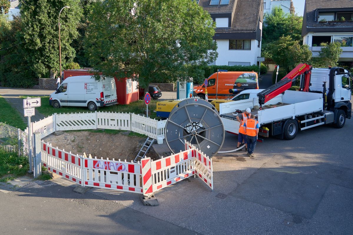 240813SDI1004 240813SDI1004