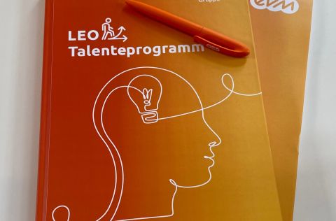 Blog und Stift mit Aufruck Leo-Programm
